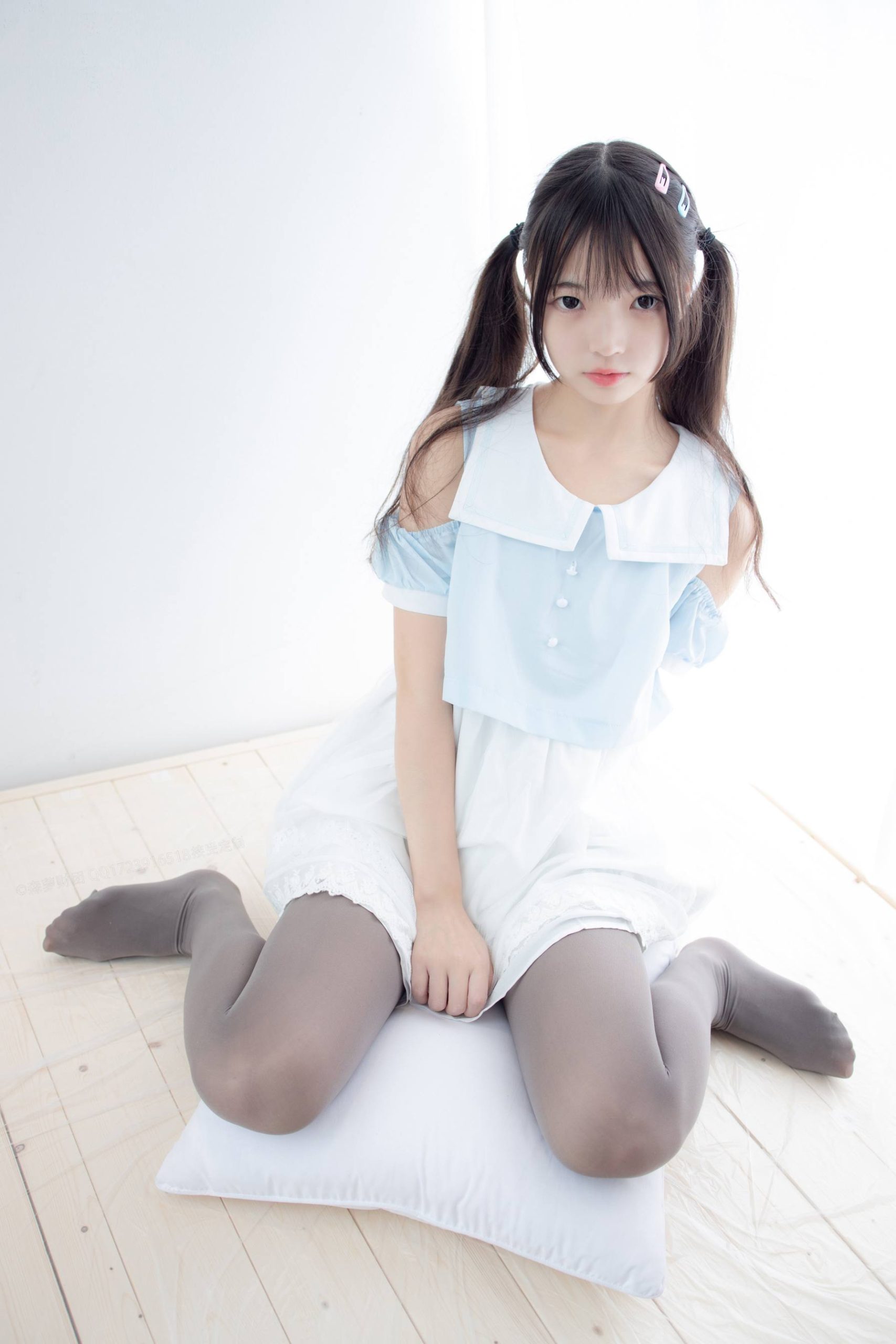 图片[5]-超级甜美的灰丝小姑娘【86P】20005-漫镜吧