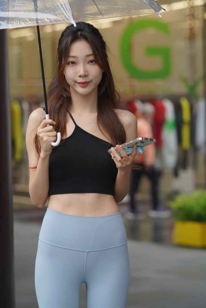 大眼睛瑜伽裤女孩J2903 988P8V-37.6GB-漫镜吧