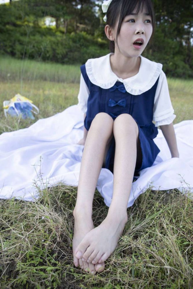 非常甜美的牛仔裙女孩【226P】20021-漫镜吧