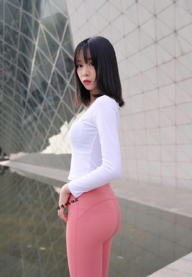 图片[4]-粉色瑜伽裤年轻女孩 J1311 417P17V-14.9GB-漫镜吧