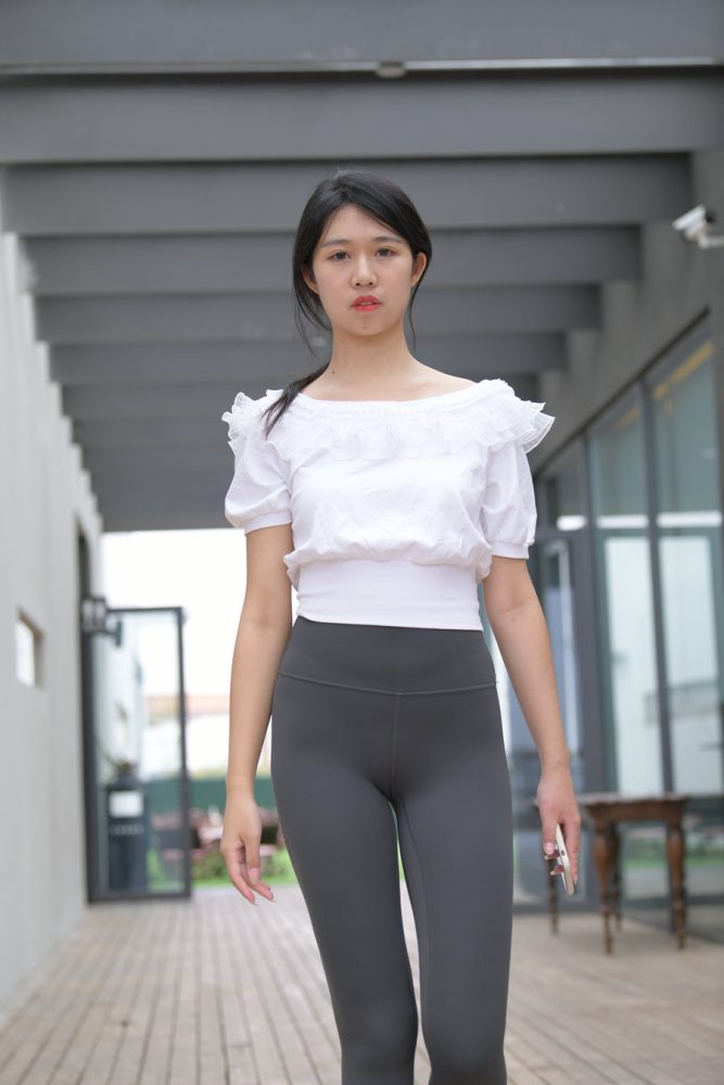 户外瑜伽女孩J3985 709P2V-34.2GB-漫镜吧