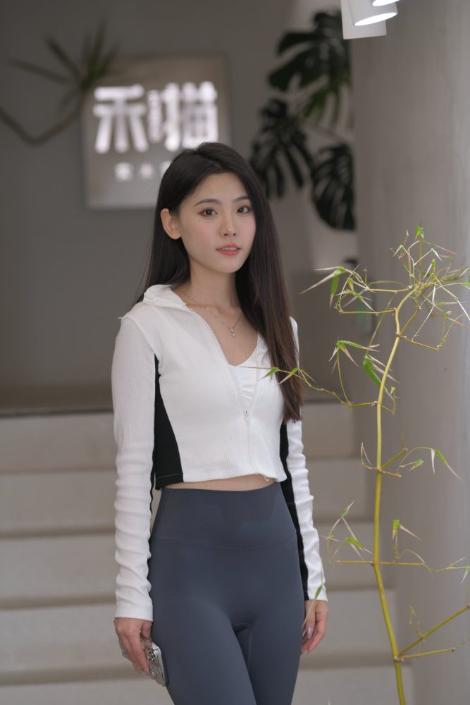 好漂亮的瑜伽裤女孩 J3431 621P-13.4GB-漫镜吧