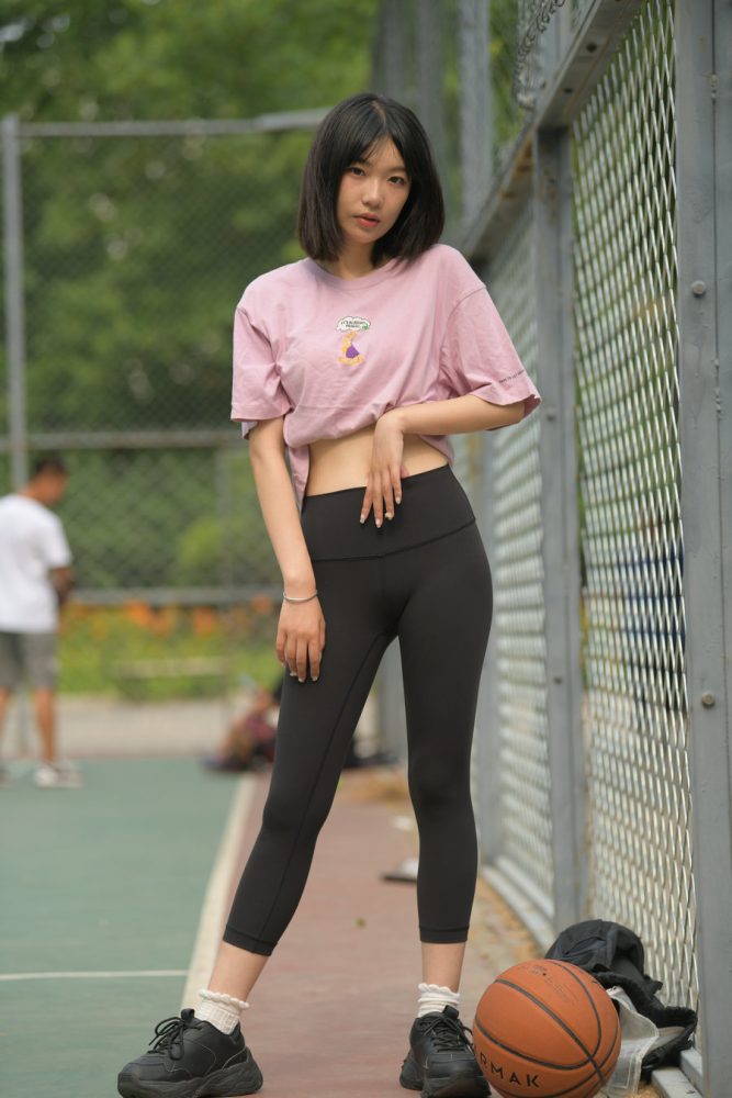 图片[3]-穿瑜伽裤打篮球的大三女孩J2198 463P1V-18.6GB-漫镜吧
