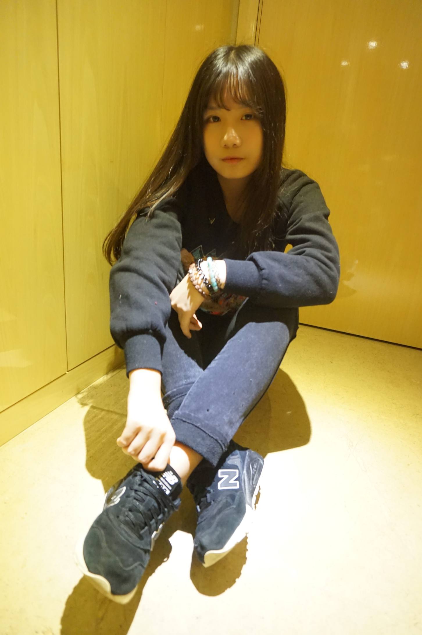 图片[2]-齐刘海的长发女孩【70P】20016-漫镜吧