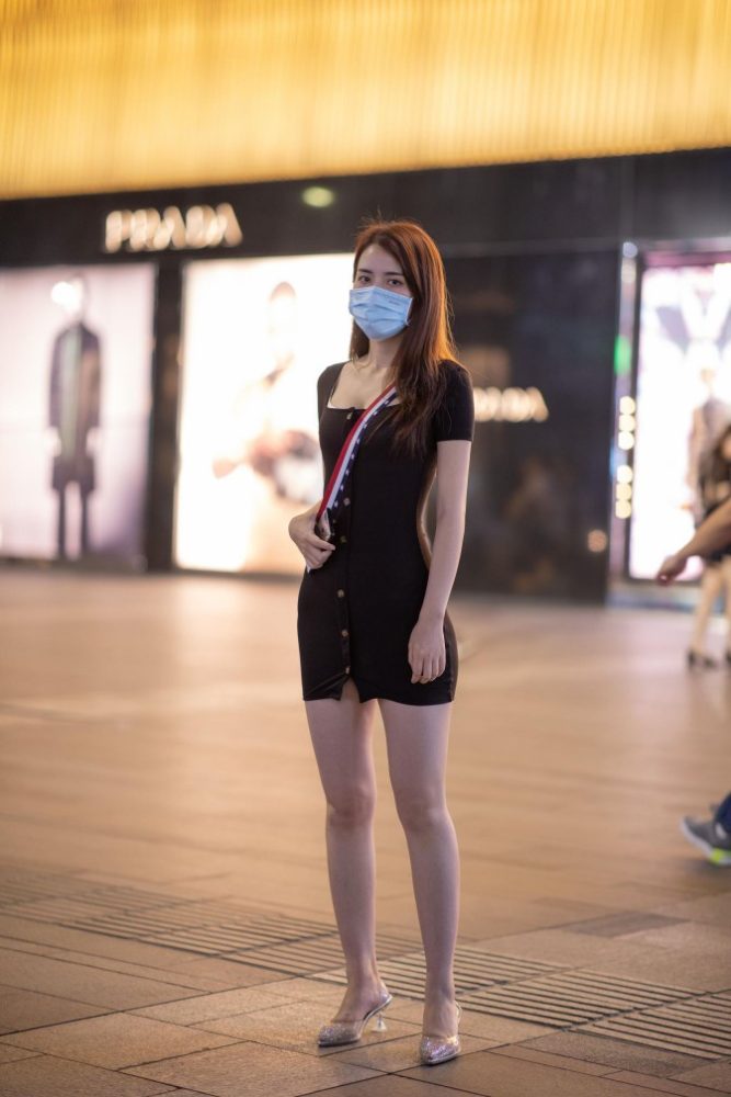 逛商场的黑色包臀裙美丽女孩【385P】00050-漫镜吧