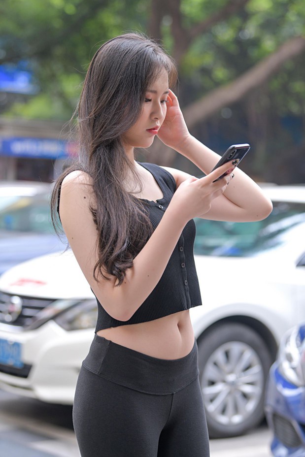 图片[5]-喝奶茶的黑色瑜伽裤长发姑娘【376P】00055-漫镜吧