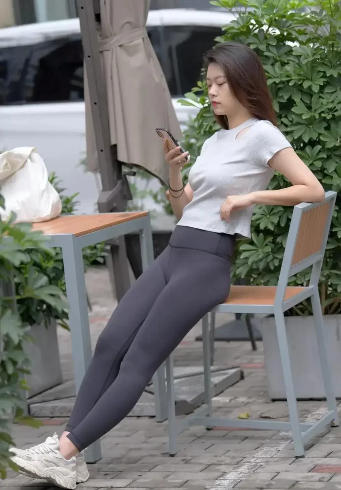 图片[4]-黑色瑜伽裤靓丽女孩J2200 905P1V-30.5GB-漫镜吧