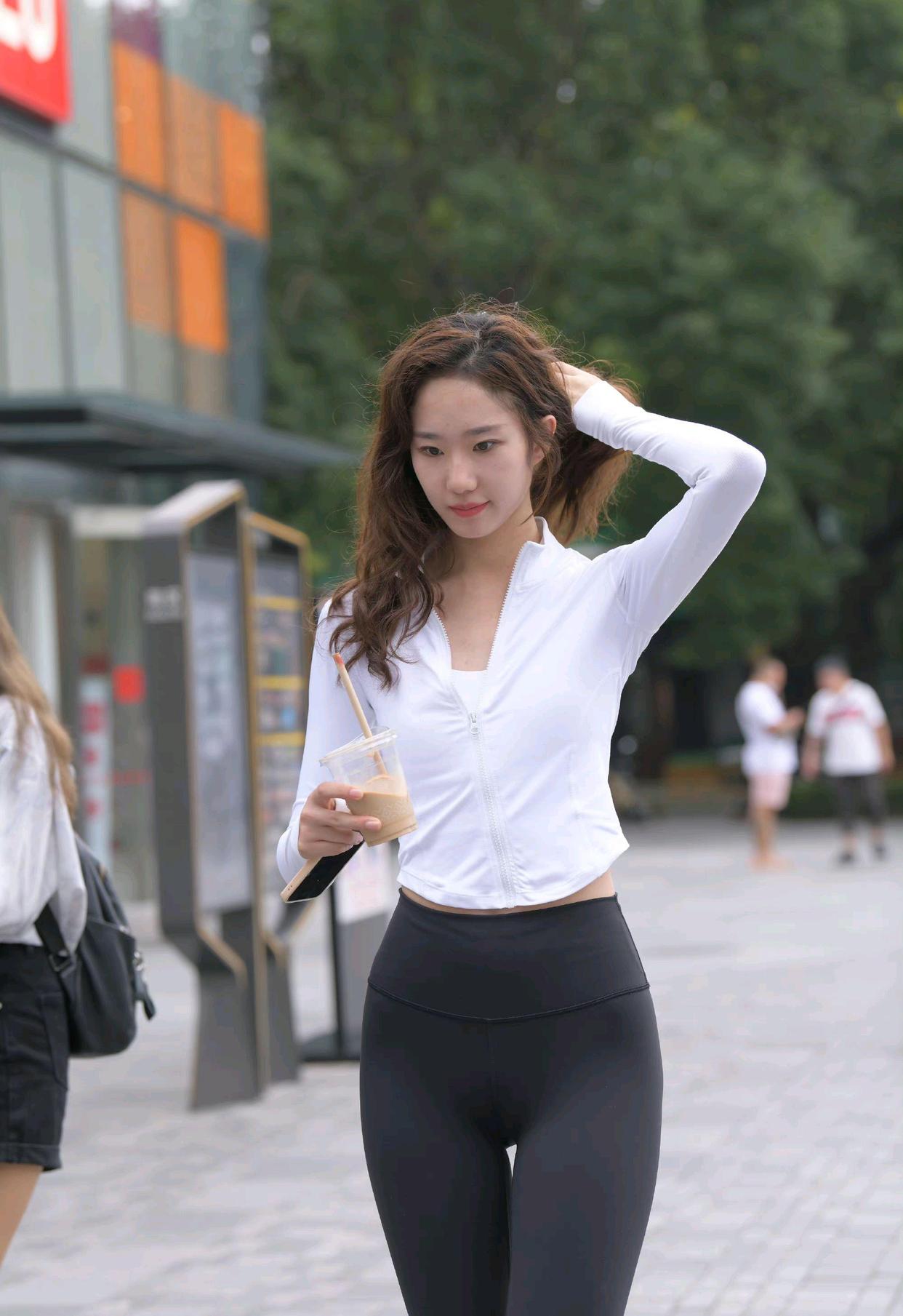 图片[5]-像刘亦菲的黑色瑜伽裤女孩J2237 340P1V-14.8GB-漫镜吧