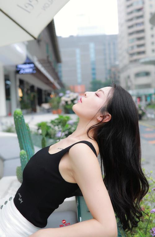 图片[2]-非常漂亮的白色紧身裤女孩J2055 895P2V-24.5GB-漫镜吧