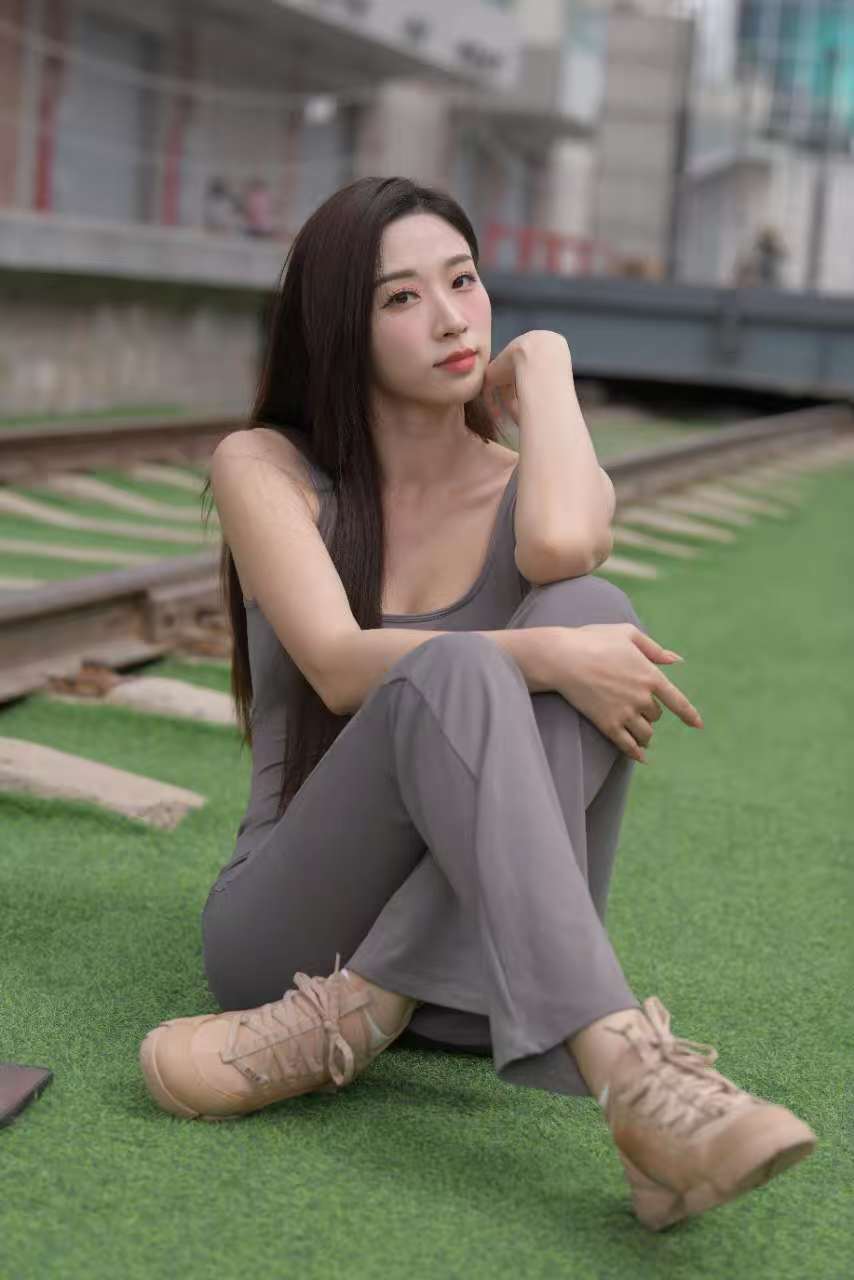 图片[5]-灰色连体衣穿搭（761P）87010-漫镜吧