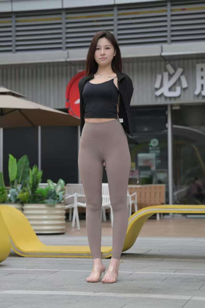 黑色吊带配瑜伽裤（926P）84031-漫镜吧