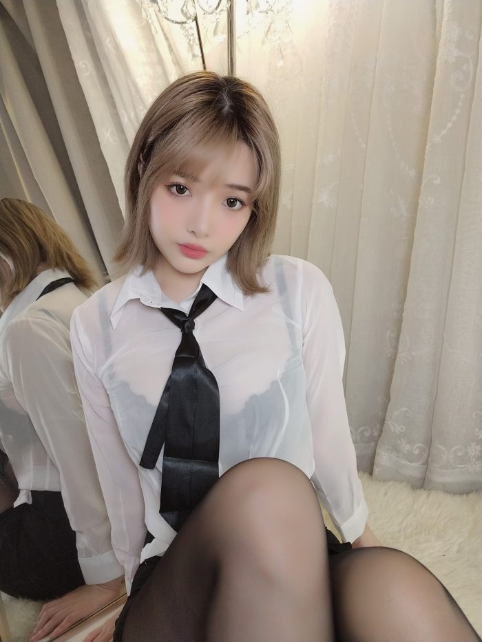 雯妹不讲道理[107套]-漫镜吧