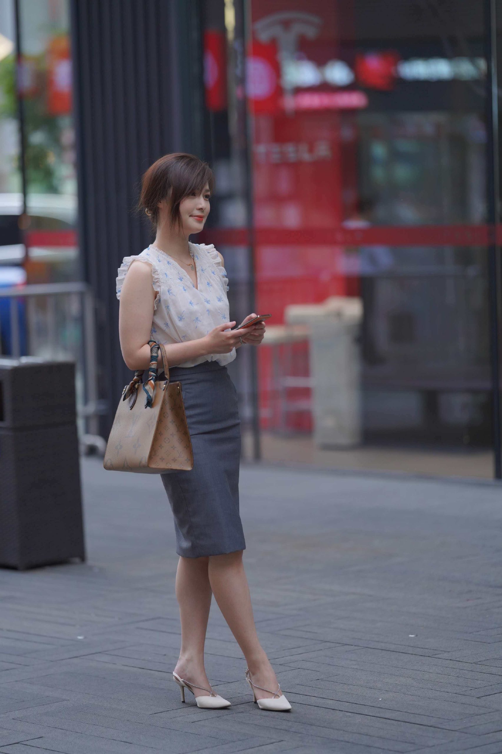 街拍作品 知性优雅搭配[119P+3V1.39GB]-漫镜吧