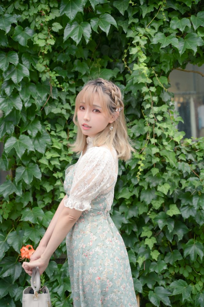 Ely_eee(ElyEE子) Sea Foam[15P56MB]-漫镜吧