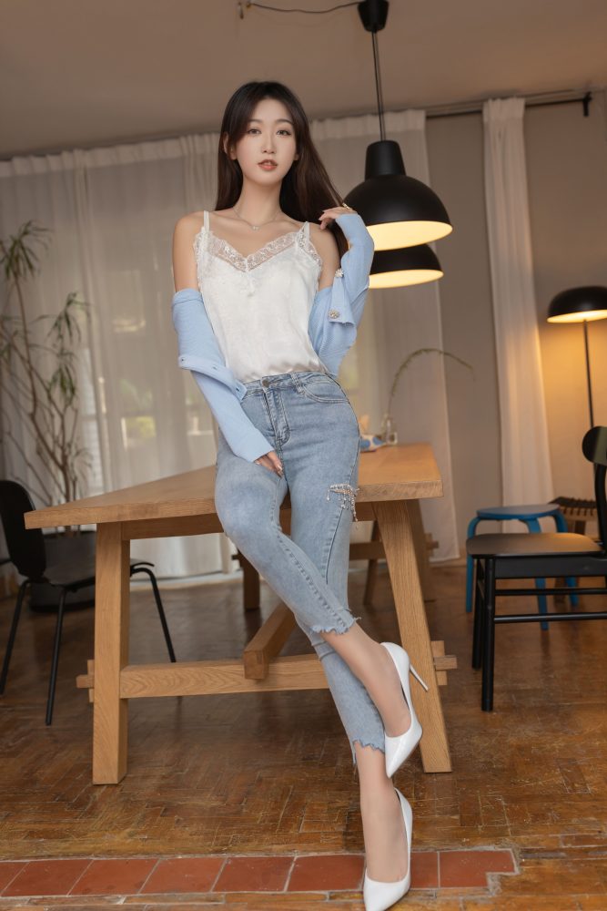 唐安琪 牛仔裤[102P1.13G]-漫镜吧