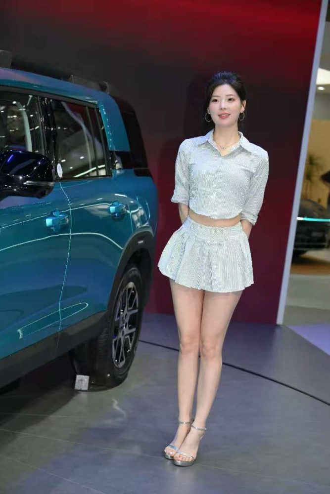 肤白貌美春晓［148P2.90G］85063-漫镜吧