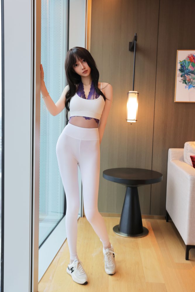 玥儿玥 瑜伽服紫内衣[66P1.31GB]-漫镜吧