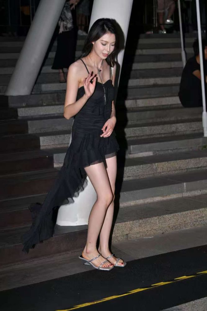 12277