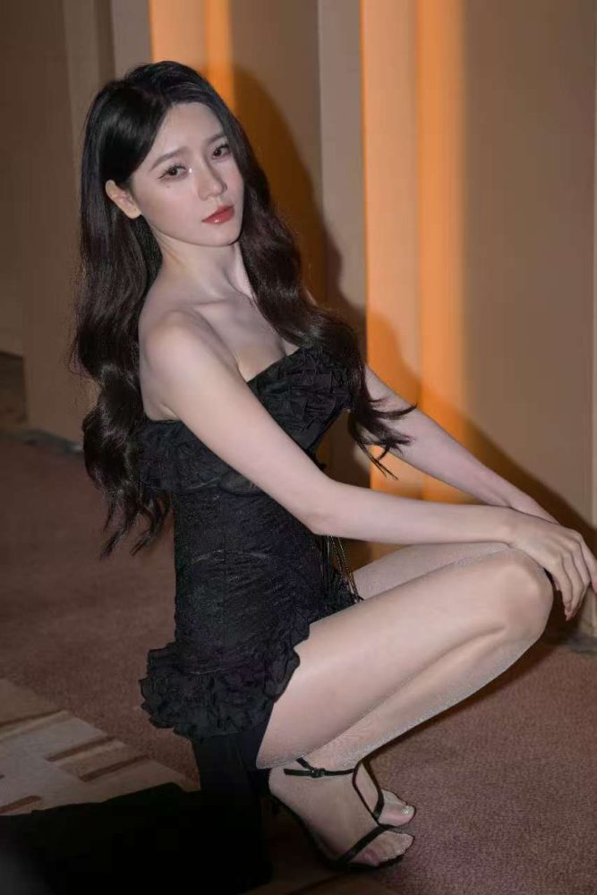 12412