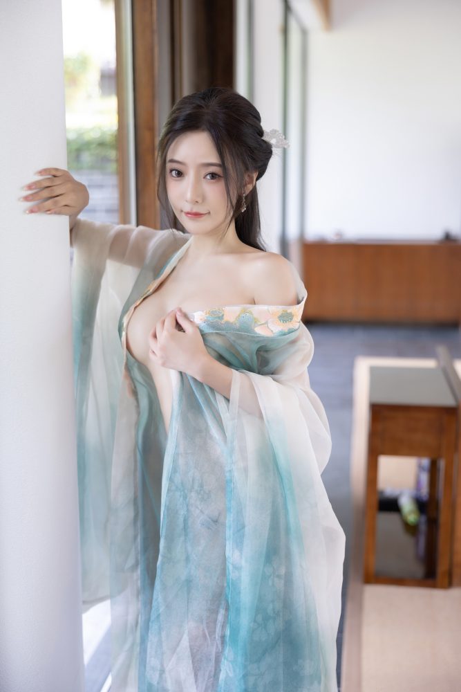 0102