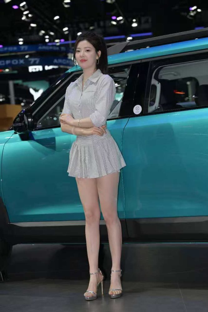 春晓超短裙福利[165P3.68GB]85228-漫镜吧