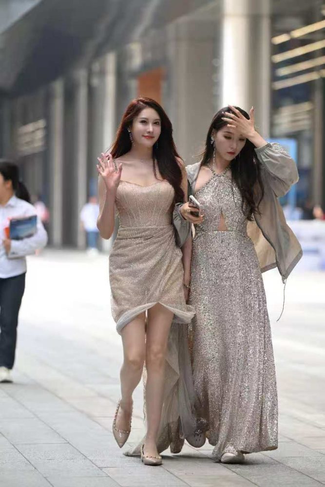 爱穿肉丝的鹿鹿［61P1.32GB］85254-漫镜吧