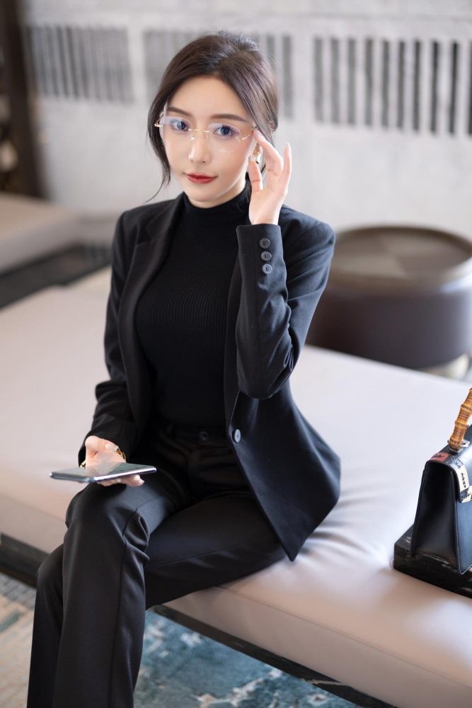 95、直视我。#职业装#图文扶持计划入口（4）
