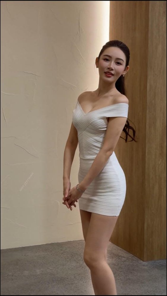 橙子摄影 敏敏 优雅独白[2V9.74GB]-漫镜吧