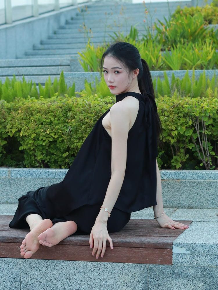图片[5]-个人约拍 No.018 眼镜小妹[258P+55V4.30GB]-漫镜吧
