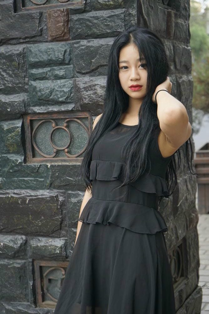 素人美模朵朵私房写真集[488P+3V4.10GB]-漫镜吧