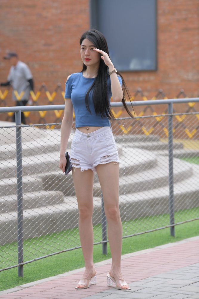 J3402 570P-11.4GB-漫镜吧