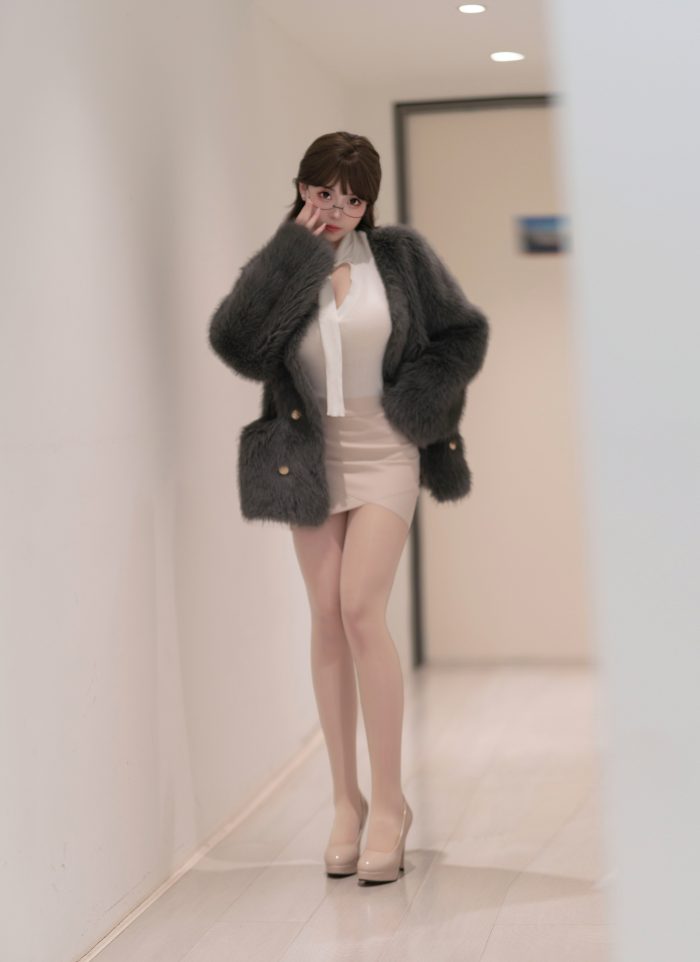 Bangni邦尼 触手来袭[97P680MB]-漫镜吧