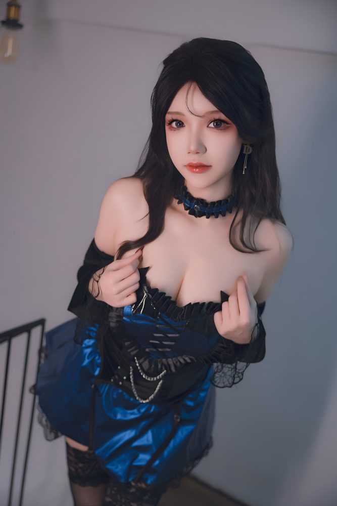 雪晴Astra 蓝色蕾丝短裙[53P+1V]-漫镜吧