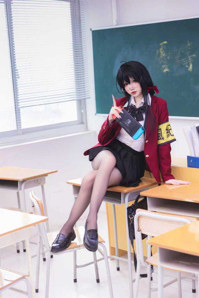 雪晴Astra 碧蓝航线 大凤 风纪委员[80P]-漫镜吧