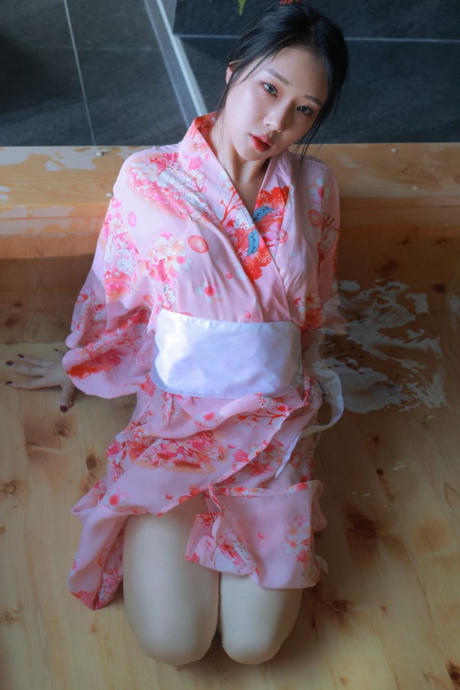 Coco6st(Miss Maxim KR) Sumin Blossom[80P+2V2.06GB]-漫镜吧