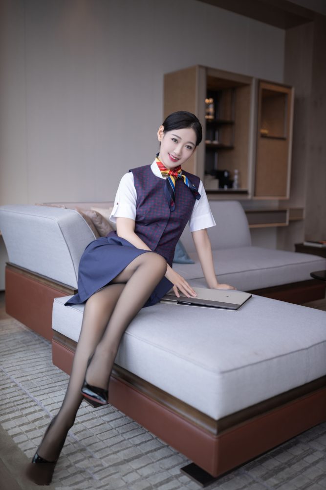 唐安琪 国航空姐写真[89P1.05GB]-漫镜吧