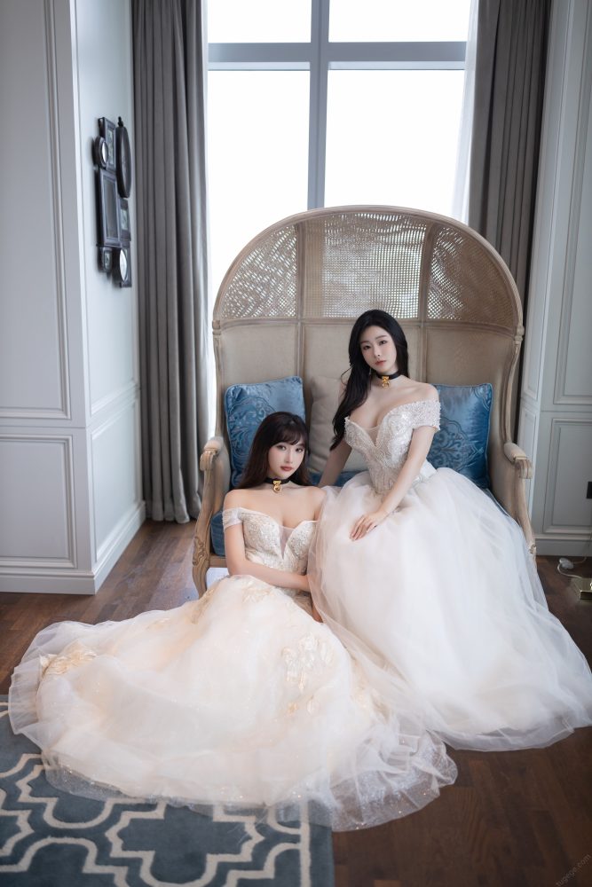 小逗逗&陆萱萱 双人婚纱[100P1.13GB]-漫镜吧
