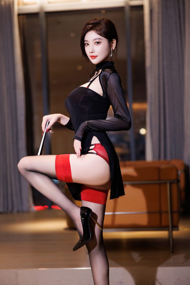 杨晨晨 性感短裙[100P483MB]-漫镜吧