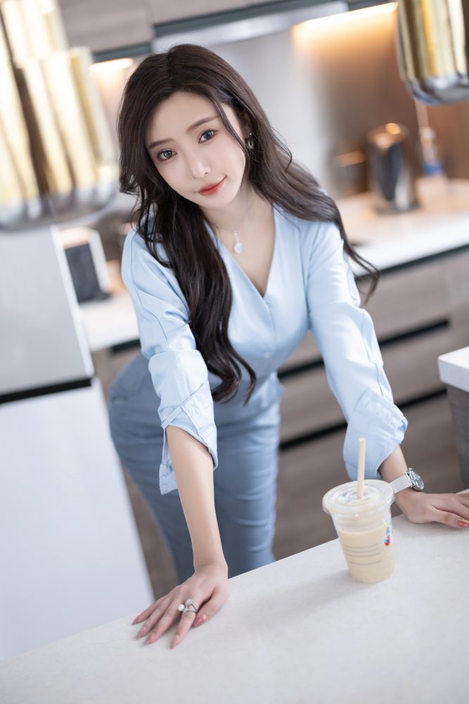 王馨瑶 灰蓝色西裤[97P366MB]-漫镜吧