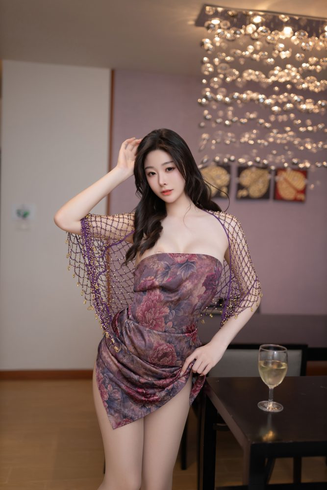小逗逗 花裙[86P1.33GB]-漫镜吧