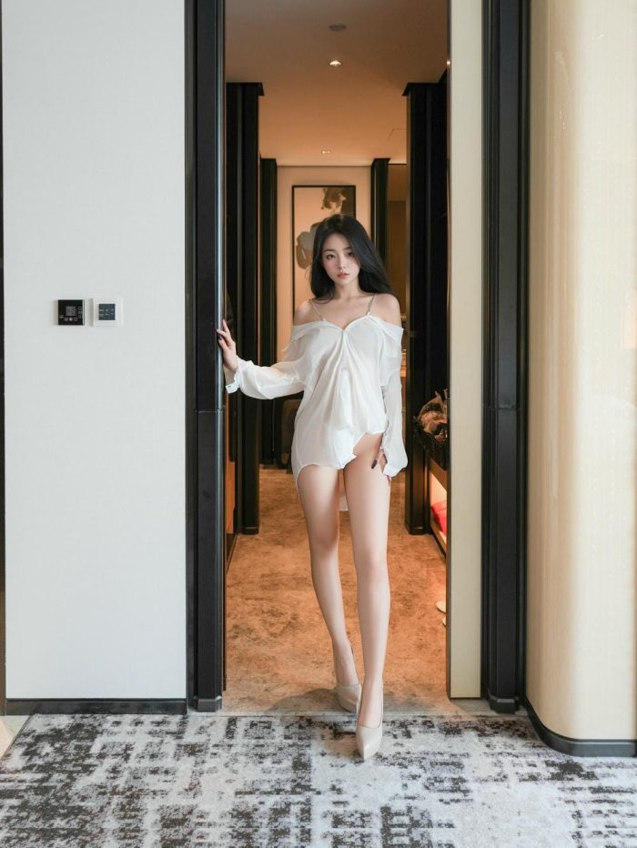 白琮瑗 白色衬衫下的秘密[80P474MB]-漫镜吧