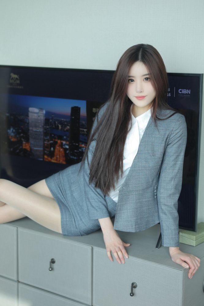 晚苏susu 性感职业装[86P1.09GB]-漫镜吧