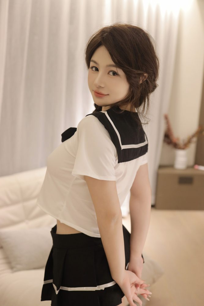 沈思怡 JK清纯学妹[122P140MB]-漫镜吧