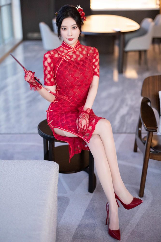 杨晨晨 新春旗袍 中式婚服[103P+2V1.26GB]-漫镜吧