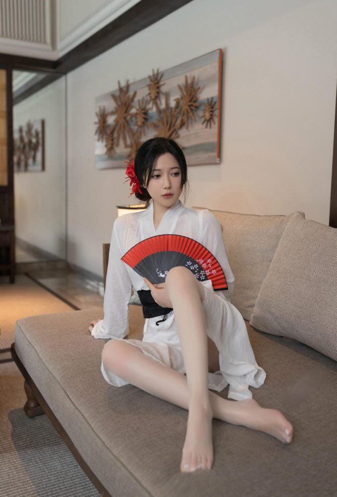 鱼子酱Fish 寂[122P1.42GB]-漫镜吧