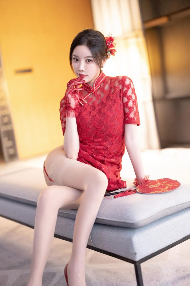 杨晨晨 新春旗袍 中式婚服[103P+2V1.26GB]-漫镜吧