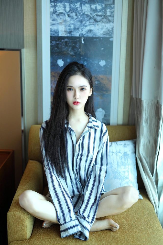 摄影师林希威素人美模写真作品集[735P+6V3.44GB]-漫镜吧