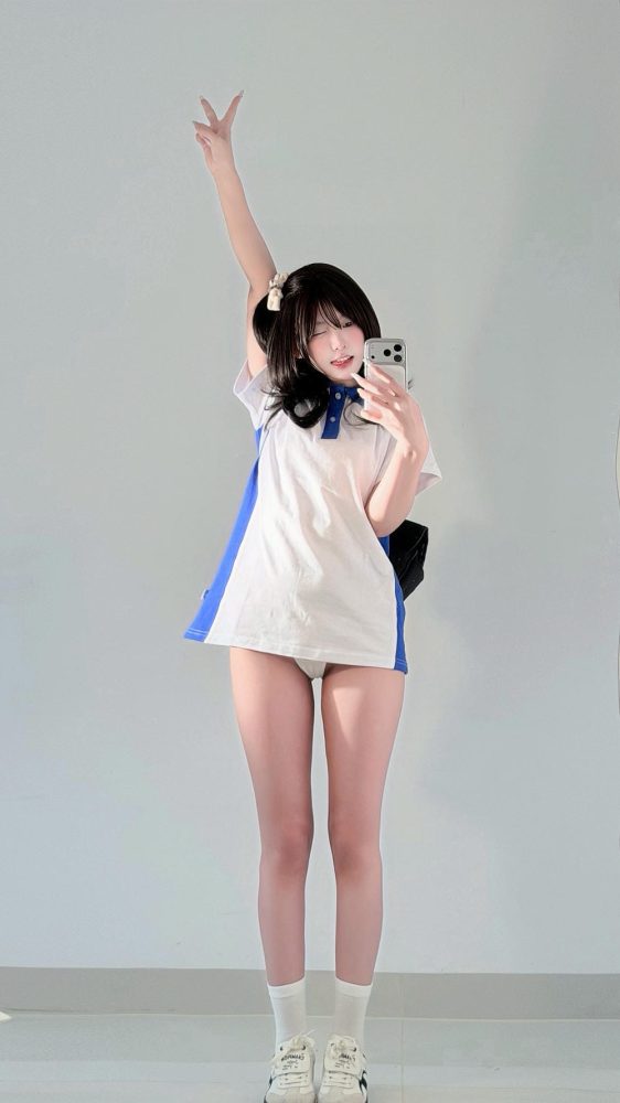 真宝 校服甜妹[70P+2V371MB]-漫镜吧